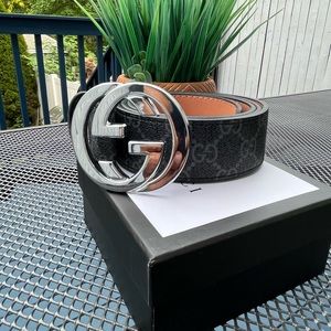 🔥🔥 Authentic Gucci Double G Silver Buckle with Black Supreme Leather Belt 🔥🔥